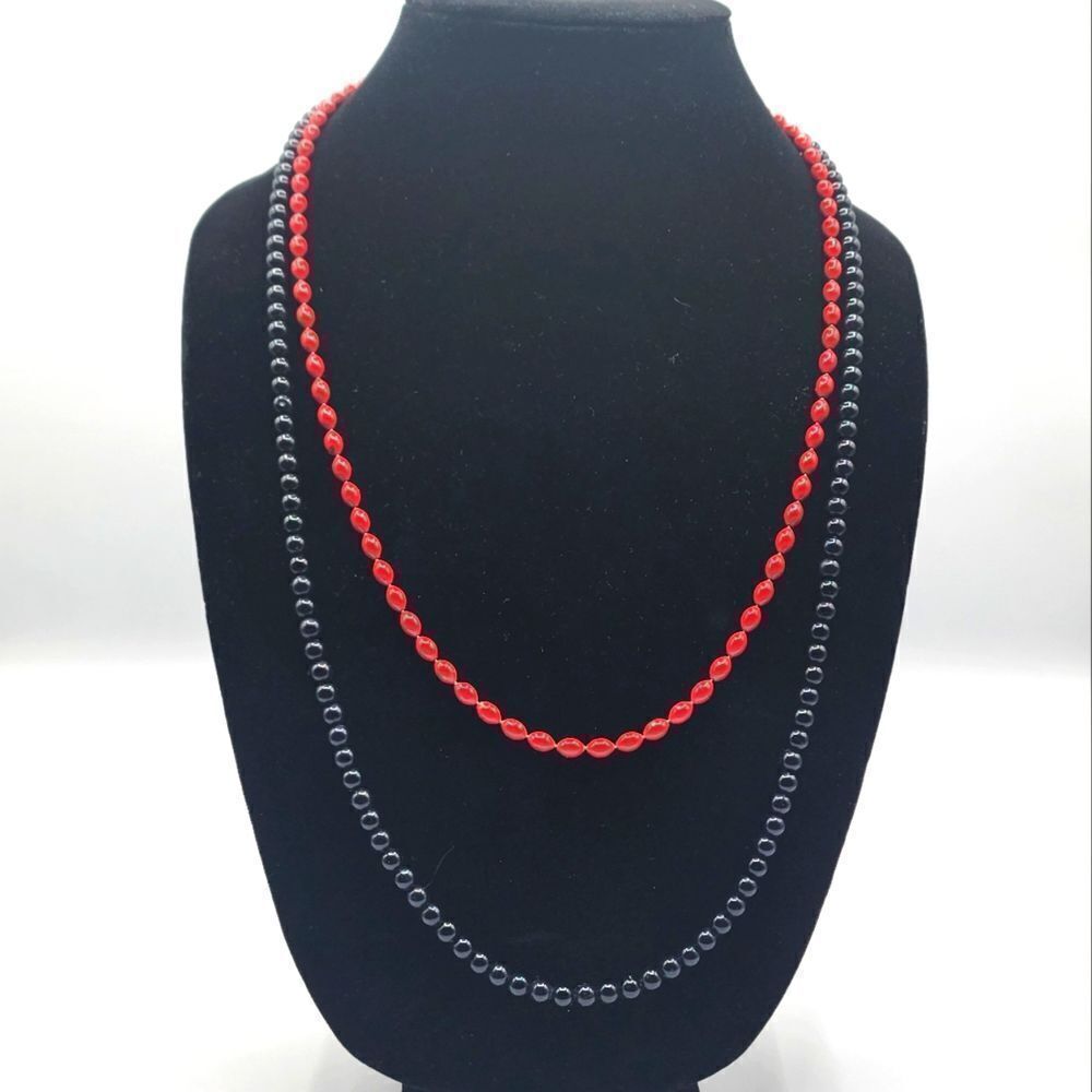Vintage beaded necklaces red & black